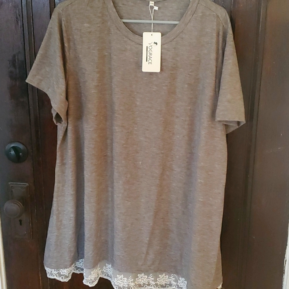 Short sleeve shirt